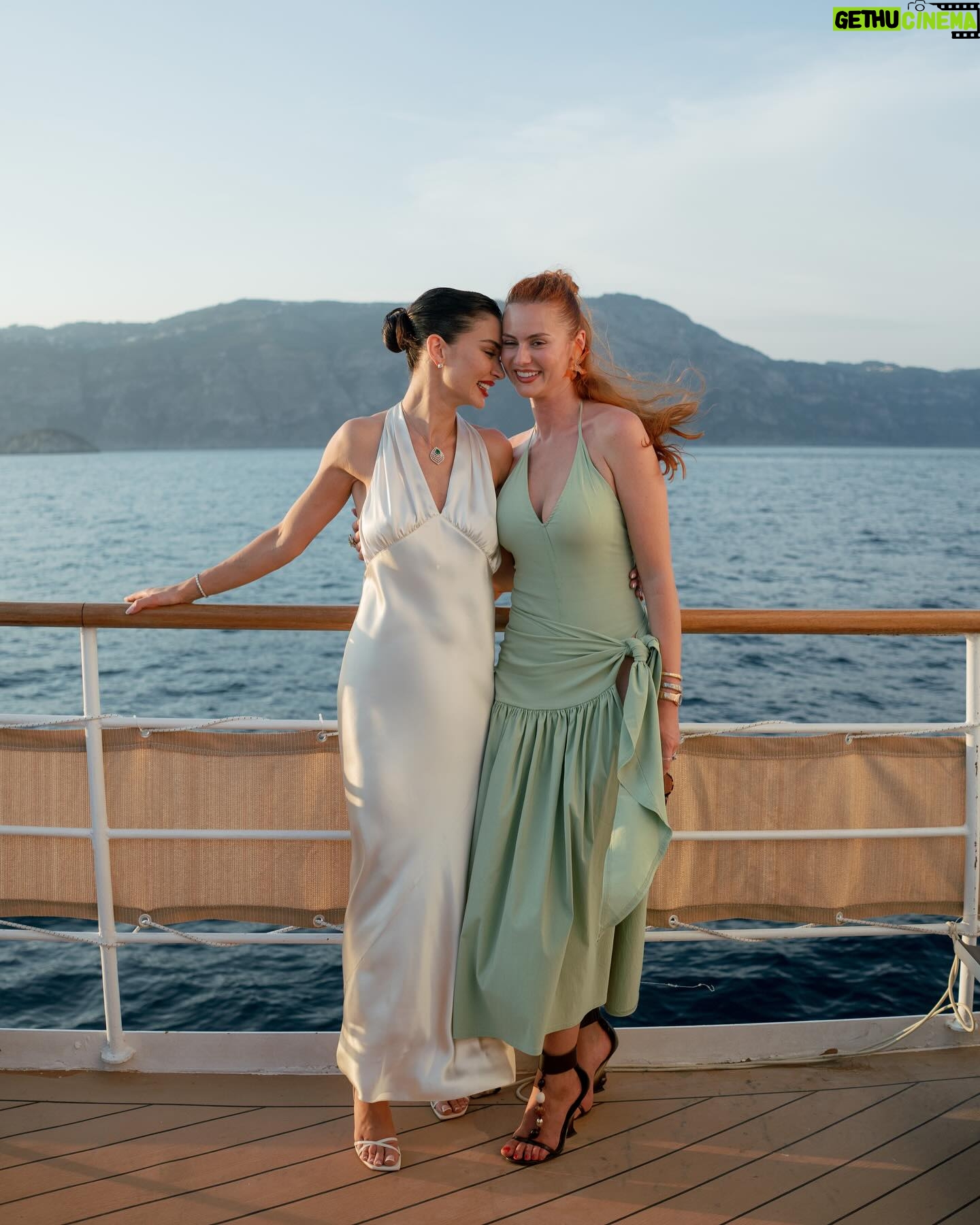 Amy Jackson - 1.4 Million Likes - Sailing into forever with you…
The first evening of our wedding celebration was a dream - Neapolitan street food and sushi by the epic Michelin Star chef Salavtore Lazzetta @rearrestaurant , never ending Spicy Margaritas, and dancing under the stars with our favourite people in the world.
📷 @corbingurkin