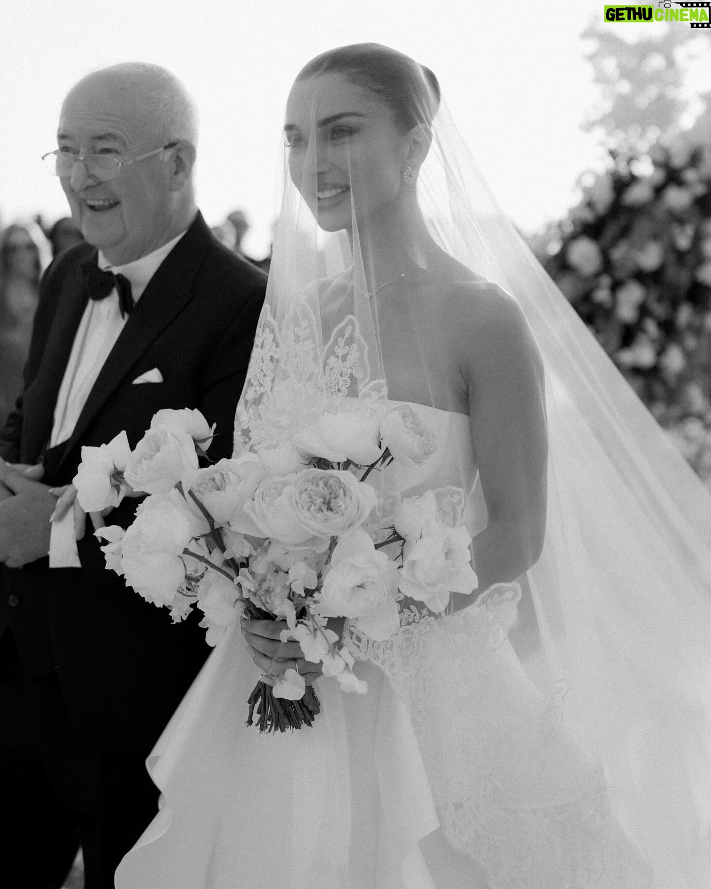 Amy Jackson - 1.9 Million Likes - With the sun setting behind us, surrounded by our dearest friends and family, we exchanged our vows in a moment we’ll cherish forever.
Our dream was to infuse the beauty of our English garden into our special day, and @theblondeflower_ made that vision come alive. The secret garden ceremony you crafted was nothing short of enchanting - it was pure magic.
📷 @corbingurkin
