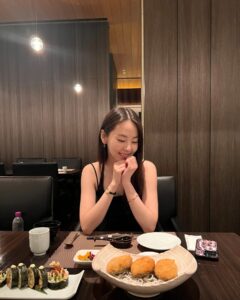 Actress An So-hee HD Instagram Photos and Wallpapers August 2024