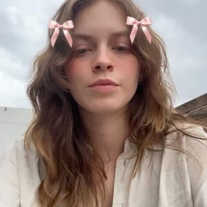 Ana Valeria Becerril Instagram - Cosas 🪑