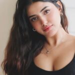 Anahita Bhooshan