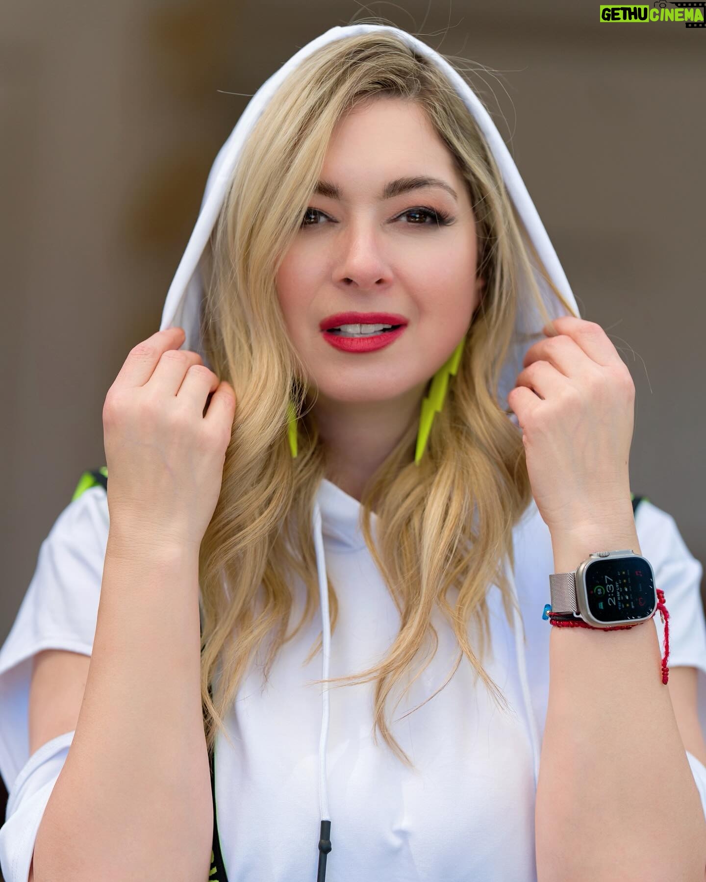 Anaís - 11.8K Likes - «Las personas podrian aprender de sus errores si no estuvieran tan ocupadas negándolos”
#anais #losangeles #blessed ❤️