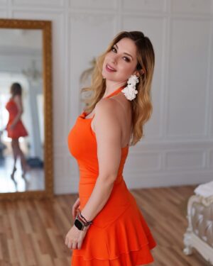 Anaís Instagram - Hoy, con el corazón lleno de de amor, quiero dar las gracias por todos sus mensajes, llamadas y apapachos. 
Me siento profundamente bendecida por los momentos compartidos y el amor incondicional que me rodea, soy afortunada de tener a personas tan maravillosas a mi lado que iluminan mis días con su cariño y apoyo. 
Gracias por hacer de mi vida un viaje lleno de amor y alegría. ¡Vamos por un año más de bendiciones y aventuras!”
Julio 26 #happybirthdaytome 
#anais #blessed #losangeles