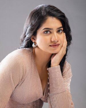 Anarkali Marikar Instagram - ✨✨

Photo: @sidhiqueakber
Interview: @ajmalpazheri
Styling: @styledby_mk_  @mehaka_kalarikkal
Costume: @mahekdesigns
Accessories: @thebeige.in
Mua: @makeup_blooms_makeover_
@makeover_by_aswathyprasanth
Retouch: @pacrofilms