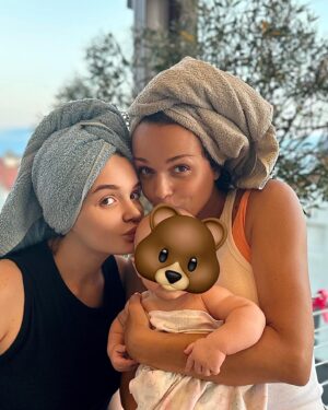 Anastasiya Slanevskaya Instagram - А нам вчера исполнилось 4 месяца ❤️