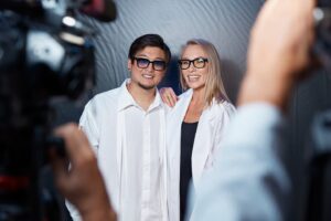 Anatoliy Tsoi Instagram - Друзья, ещё раз всем огромное спасибо за поздравления!❤️🫂

📸 @cheeelsa 
loc. @royal.arbat