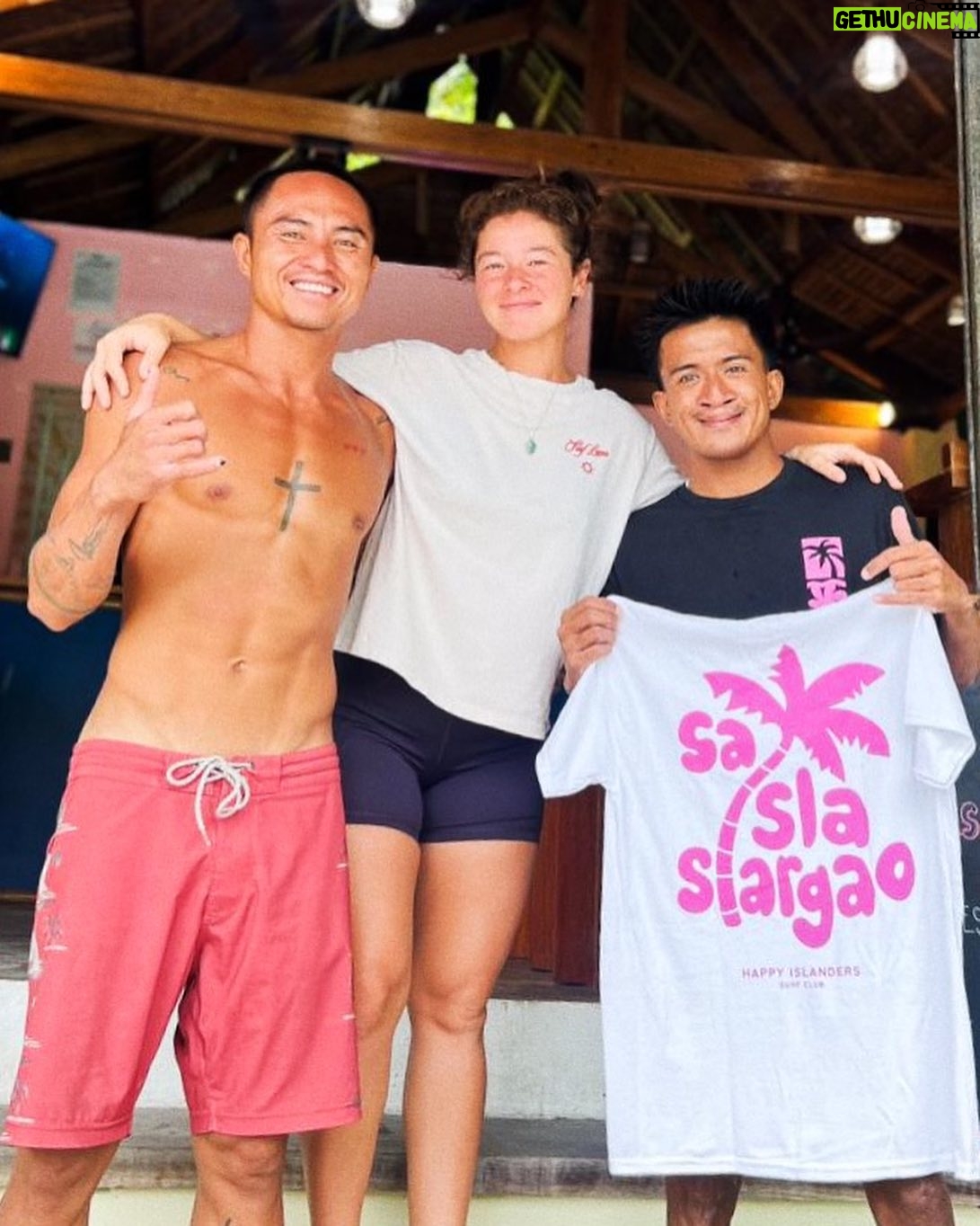 Andi Eigenmann - 145.8K Likes - @happyislanders.surfclub is finally open again! We have a new look, new must-try items on the menu, and new stock of our best- selling merch designs! Send us a DM to order or book lessons, or better yet, come by the shop and hang with us!🌺
