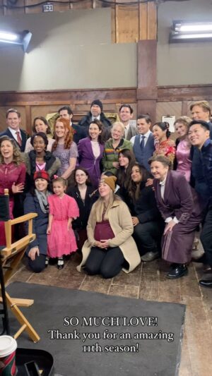 Andrea Brooks Instagram - THANK YOU #HEARTIES! On to season 12 we go! 🙏 ❤️ 💒