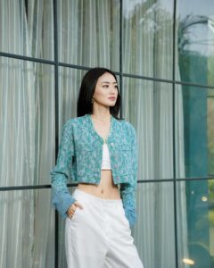 Actress Andrea Kevichusa HD Instagram Photos and Wallpapers August 2024