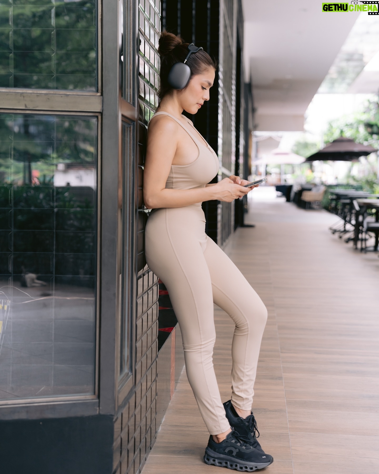 Andrea Torres - 78.3K Likes - In my activewear 90% of the time š
šŖ @victormondiafitness