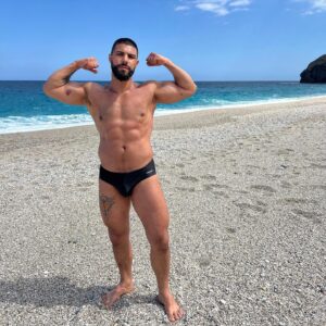 Andreev Stankov Instagram - Got to wear my speedos by @aronikswim 
.
.
.
#swimwear #speedos #aronik #aronikswim #aronikswimwear #spain #swim #vibe #photooftheday