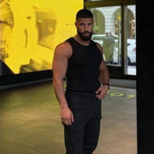 Andreev Stankov Instagram - I’m not trying to be sexy…just the way I look when I move around . 
.
.
.
#workoutfit #workoutroutine #workinprogress #gym #gymlife #gymaddict #gymtime #gymlifestyle #bodybuilding #bodypositivity #body #bodypositive #bodymotivation #bodygoals #bodybuildinglifestyle #fitness #fitnessmotivation #fitnessmodel #fit #fitnessjourney #fitnessgoals #fitnesslife #bodygoals #sexy #bulgarian #wayoflife #photooftheday #friday #work #workworkworkworkwork