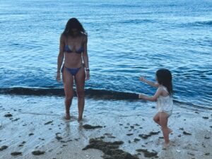 Andreia Rodrigues Instagram - Sobre os dias a Sul! Doces! Salgados! Com sabor a bola de Berlim e gargalhadas, embalados pelo mar e abraçados pelos raios de sol! Memórias felizes! ☀️💗