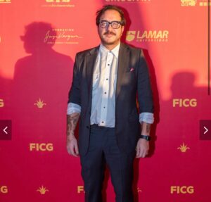 Andrés Almeida Instagram - Que belleza de Festival @ficg Fortaleciendo el espacio del cine no solo Mexicano pero Iberoamericano, tendiendo puentes y generando futuros para nuestra industria con todo el amor y la labor que eso implica. Agradezco y aplaudo enormemente haber sido parte del jurado de cortometraje Iberoamericano este año, junto a gente admirada y ahora muy querida. Gracias por los lazos, la transparencia, la dedicación y la gran pasión por el cine! Viva siempre este gran festival! @ficg