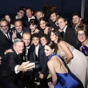Andrés Almeida Instagram - Unos recuerdos de @bardomovie en Venecia  porque fomo no estar hoy que inaugura @ficm y se que la van a amar!!! Viva el cine! Viva la familia con la que nos toca generar sueños. Es enorme y admirada!
