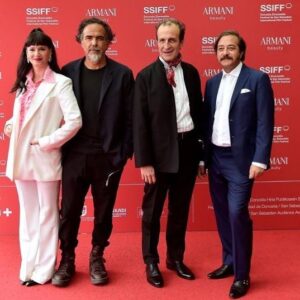 Andrés Almeida Instagram - Felicidad absoluta presentando @bardomovie el día de ayer en @sansebastianfes Gracias a toda la gente que trabajo incansablemente para realizar este sueño, y gracias al gran público de #donostiasansebastian Muy pronto por @netflix @netflixmx @netflixlat @muynetflix Gracias sobre todo #alejandrogonzáleziñárritu por creer en mi! ❤️❤️❤️