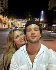 Andrés Mercado Most Liked Photos and Posts