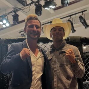 Andrew Gray Instagram - @kingofthecageofficial #ringsing 
Great job tonight to all the fighters #lions 
W/ my brother @jerryswansonchimchimney
