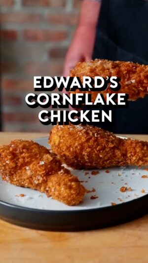 Andrew Rea Instagram - Turns out vampires like chicken too. Spoiler alert: don’t follow the Twlight cookbook recipe, listen to Brian Baumgartner AKA “Kevin” instead. #theoffice