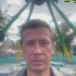 Andrey Merzlikin - 11.9K Likes - Не грусти. Рано или поздно все станет понятно, все станет на свои места и выстроится в единую красивую схему, как кружева. Станет понятно, зачем все было нужно, потому что все будет правильно.
Льюис Кэрролл
.
#Жиза