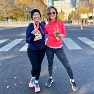 Andy Allo Instagram - Baby’s first race! 10k down and this is just the beginning! I can’t believe it. Doing a half marathon next and I’m more excited than ever. 2 months ago I could barely run. I’ll be sharing more of my journey in the coming weeks. 

Thanks @carqueville.md for being my running mate and @wynter_soulstyce for cheering me on the course. Shout out to @gritendurance for getting me race ready! 🙏🏽🥰

#athlete #firstrace #10krun #hotchocolaterun #traithlontraining