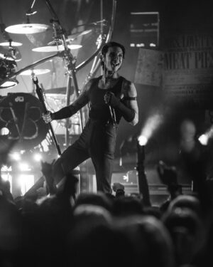 Andy Biersack Instagram - “I’m alive at last and I’m full of joy” 🩸

#bleeders 
@shawnbrandonmedia