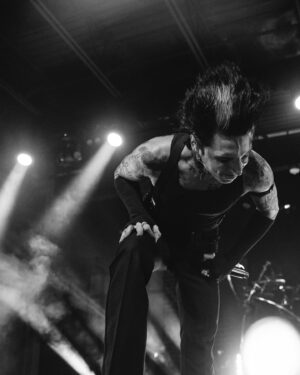 Andy Biersack Instagram - “I’m alive at last and I’m full of joy” 🩸

#bleeders 
@shawnbrandonmedia