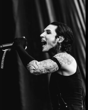 Andy Biersack Instagram - Thank you Columbus. I’ve been playing on these festival grounds since I was 19, grew up a couple hours away and went to @columbuscrew games at this stadium as a kid with my dad. It’s always an honor and a privilege to get to sing for you🖤 @sonictemplefestival 

@shawnbrandonmedia