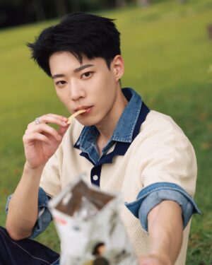 Andy Huang Instagram - 你要嗎？