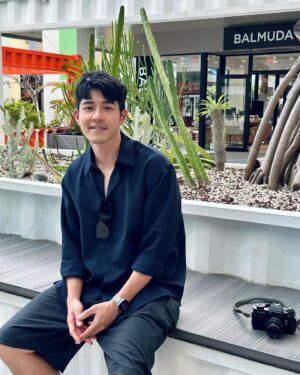 Andy Wu Instagram - 好久沒跟小擎人們說
情人節快樂了～

哈哈哈哈哈
祝大家
七夕快樂☺️

#情人節 #七夕