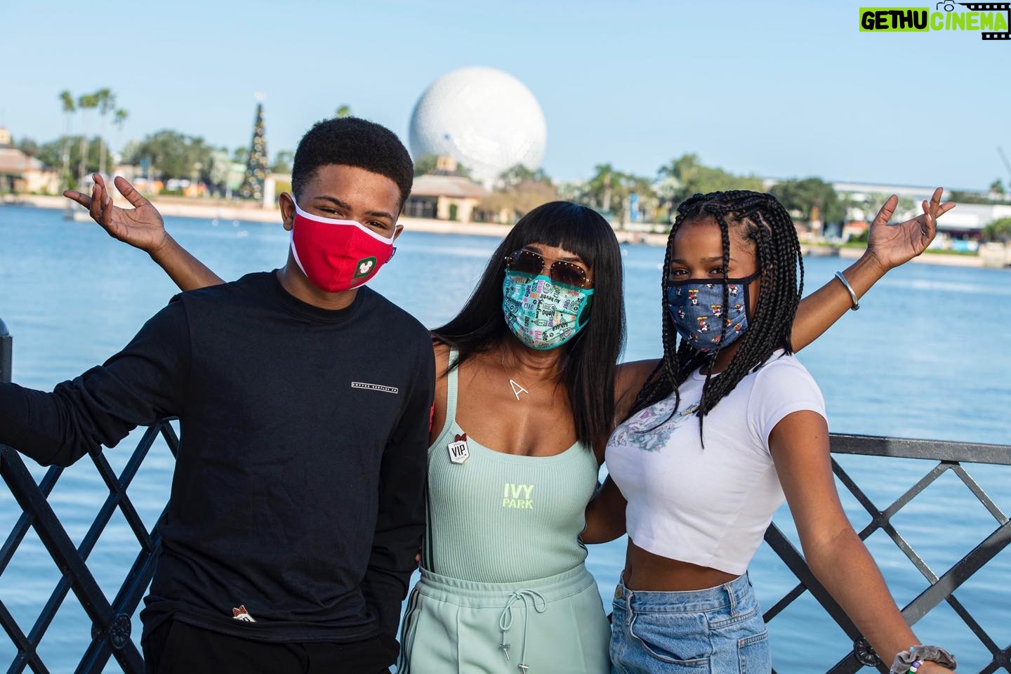 Angela Bassett - 164.6K Likes - Many thanks to @WaltDisneyWorld for helping the twins and me have a safe & fun experience at #Epcot! Masked up with cute #DisneyMasks & loved every single minute! xoAng #disneyholidays