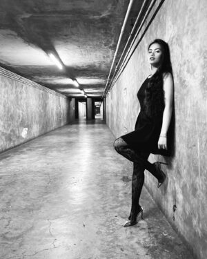 Angela Morena Instagram - Sneak with me?