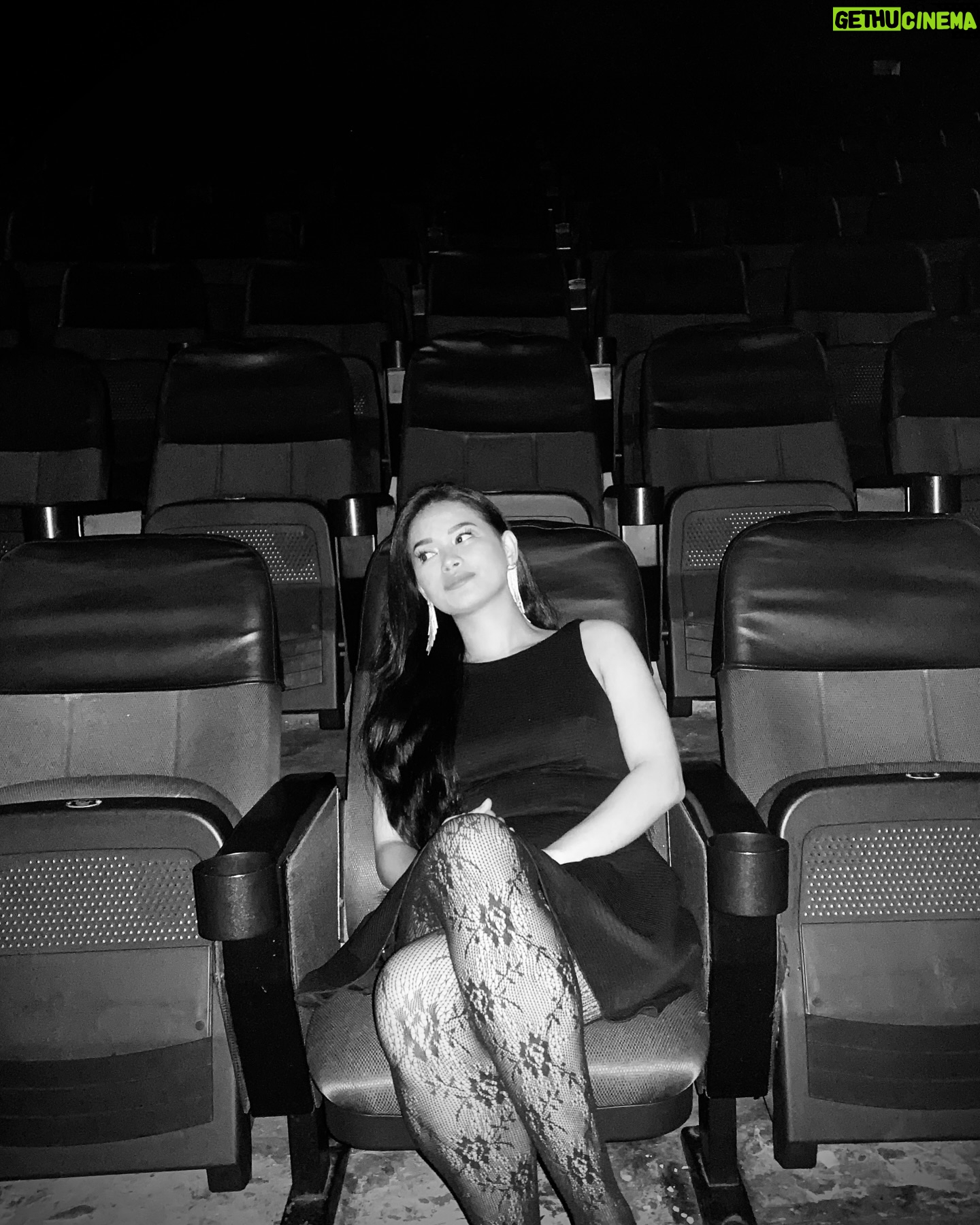 Angela Morena - 3 Likes - Sneak with me?