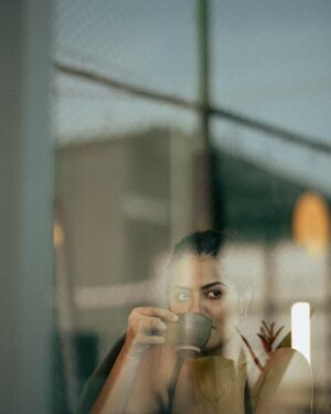 Angelin B Instagram - ☕️ ft @angelinofficial_ 🪞

shot by @prasami_photography ✨
