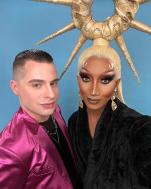 Angeria Paris VanMicheals Instagram - Promo selfies with #Allstars9 🌟🤩💫 The last one is crazyyyyy 😂

Hair: @hair_by_koji_ichikawa 
Dress: @howiebofficial