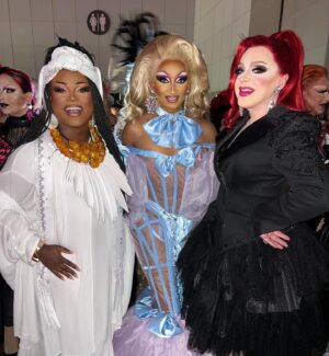 Angeria Paris VanMicheals Instagram - Rupaul’s DragConLA 2024 was absolutely amazing!!! This was the busiest I have ever been at @rupaulsdragcon!! I’m beyond grateful 🙌🏾 So appreciative to my managers at @fiercelyyouentertainment, my family who worked my booth and every single fan and supporter of mine that came to visit me at my booth!! See you at DragConUK 🇬🇧 thank you @xoxowithloveraj @_dantexander @jaytee.molina @kiambernicole @mnte.d