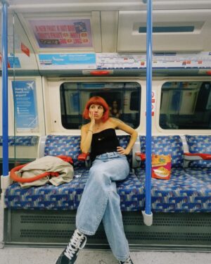 Angy Fernández Instagram - No se si habré estado en Londres, sin exagerar, 60 veces por lo menos (no las he contado, pero magustao ese número) pero si, muchos vuelos, conciertos, musicales, paseos. Una ciudad que me fascina y a la que siempre quiero volver.
Me faltaba ir con mi mejor amiga. Años y años hablándolo y planeando hasta que POR FIN ha pasado.
48h para cumplir el sueño de ver a @justintimberlake en concierto. La felicidad son estos momentos, aunque cortos y sin apenas descanso, te recargan y te inspiran.
Hasta pronto Londres. Hasta pronto, amiga 🧡
Vuelta a casa, que el jueves ya toca empezar funciones
🤞🏻