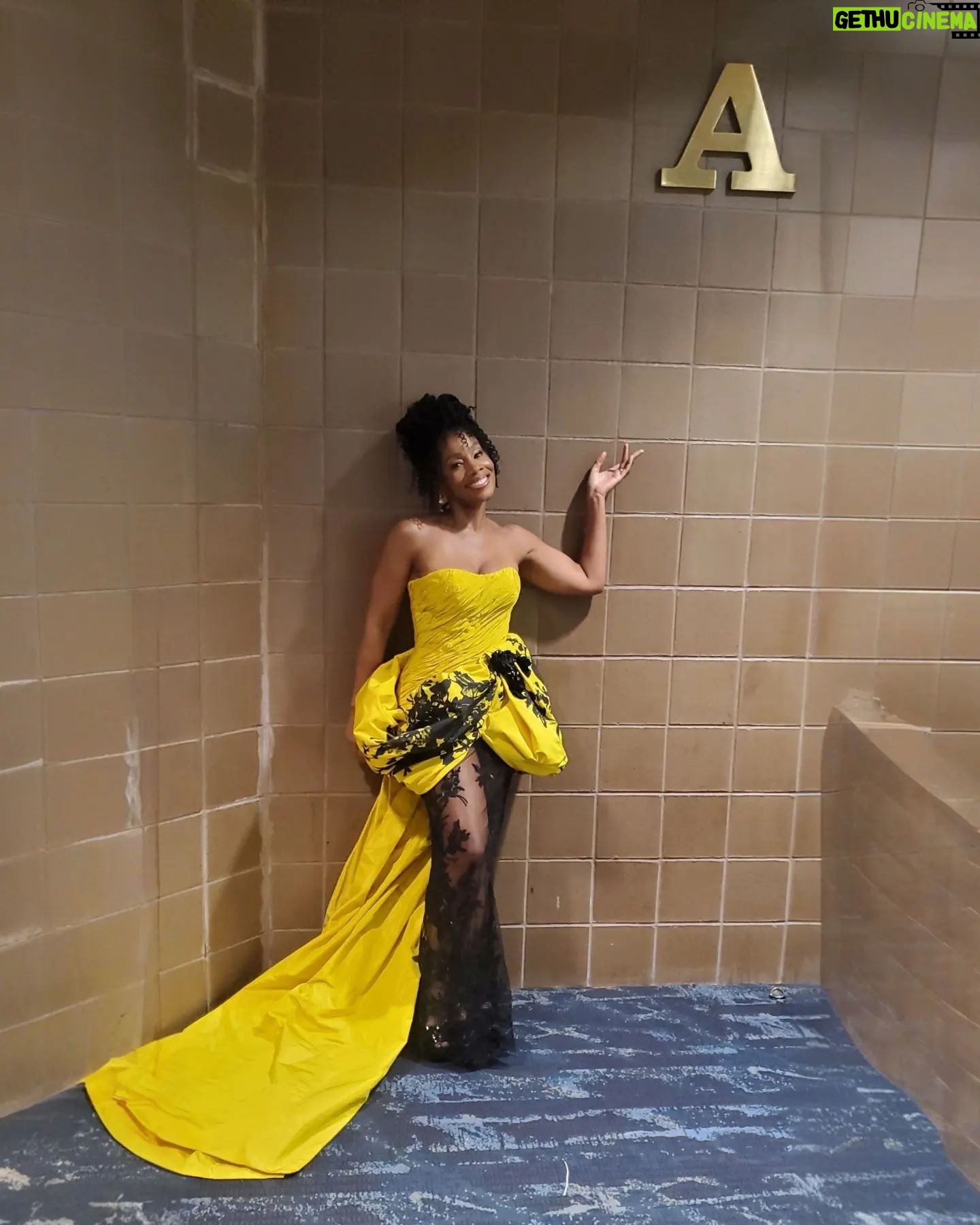 Anika Noni Rose - 8.6K Likes - Princess Tiana meets @essencefest. And a time was had!
Thank you @disney and @essence for making this happen #DownInNewOrleans!
Gown @sophiecouture
Shoes (the most comfortable!)@jimmychoo
Styling @jasonrembert
Assisted by @thestylistguy & @ww.ilt
Face
Hair @iamdilly
Thank you, @jasonrembert for reminding me of who I am and exactly where to keep my foot.🤎
#DownInNewOrleans #EssenceFest #EssenceFest30 #SophieCouture #Fashion #PrincessTiana #TianasBayouAdventure #TianasPerfectPlan #NewOrleans