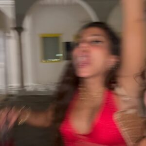 Anitta Instagram - Um verão dessessssss