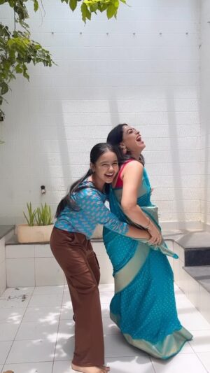 Anjali Rao Instagram - My baby sis 😘😘