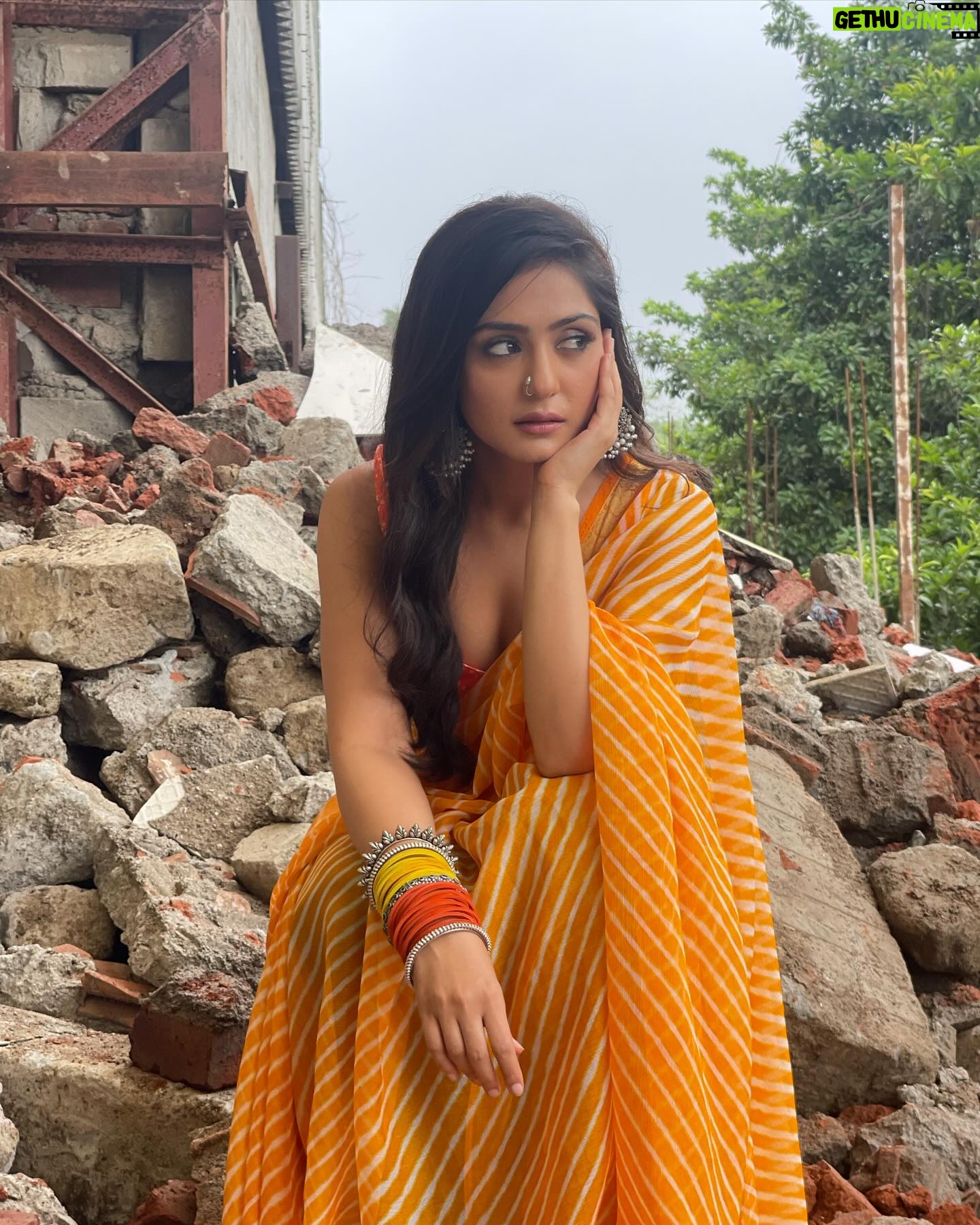 Anjali Tatrari - 39.2K Likes - 🧡
📸 - @anusoru kaafi aesthetic 🤭🧱
#anjalitatrari