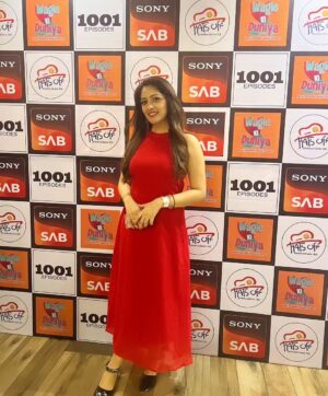 Anju Jadhav Instagram - It's all about celebration night🎂🥰😘🎉🎈 
@hatsoffproduction
@sonysab