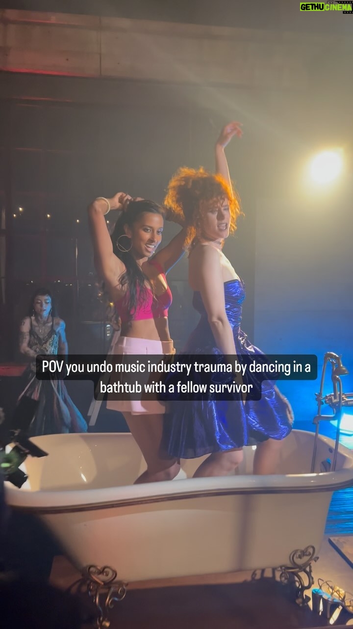 Anjulie Persaud - 2.3K Likes - We go dance
#indie #newmusic #dance #independentartists #musicindustry