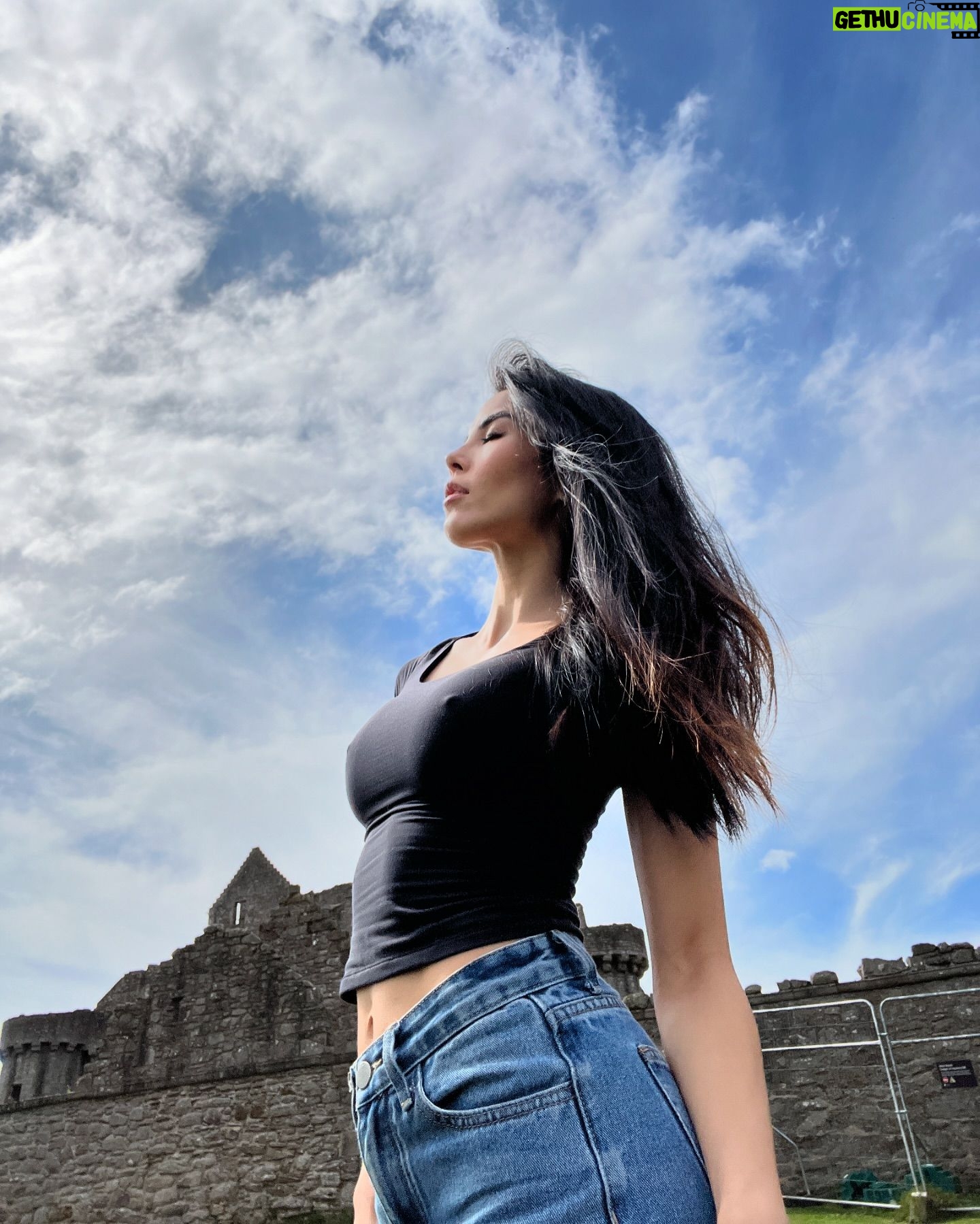 Anna Akana Wiki Biography Age Photos Spouse And More
