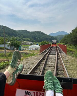 Anna Cathcart Instagram - thanks korea for an amazing semester abroad!!!