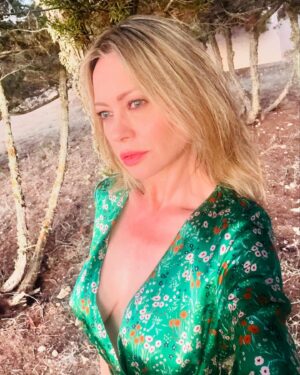 Anna Falchi Instagram - Pics of me… moods of me. Dalla leggerezza alla malinconia…