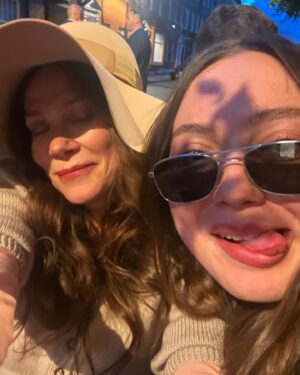 Anna Friel Instagram - Welcome to 19 my angel girl.. I am so blessed and greatful to share today with you. I love you more than anything in the whole wide world and I wish the whole wide world for you. Happy happy happy birthday beautiful, brave , Gracie. I love you, mama. 💕💕💕💕💕💕💕💕