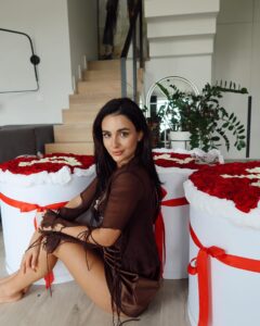 Actress Anna Trincher HD Instagram Photos and Wallpapers August 2024