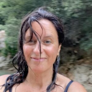 Anne Décis Instagram - Non mais les Gorges du Verdon quoi….🌿💙

(En fin de journée, beaucoup moins de monde)

#var