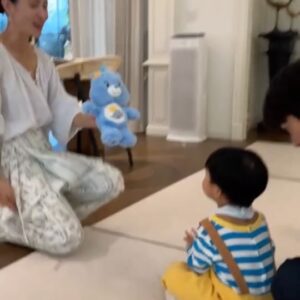 Anne Thongprasom Instagram - ขับรถลุยฝนกันมา 4 คนพ่อ แม่ ลูก ( ในท้องอีก1)  ติดฝนอยู่ในบ้าน จนคนท้องกินของจะหมดบ้านแอนแล้ว ฝนก็ยังไม่หยุด😂💦 ครั้งหน้าแก้ตัวใหม่นะคะ🤍🤍🤍 #pjหล่อมากลูกกก🤍
